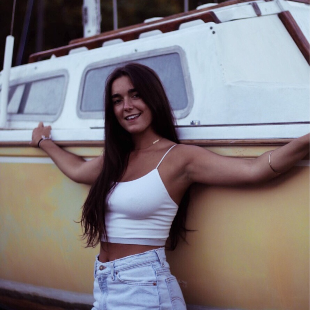 Meet your Posher, Caroline